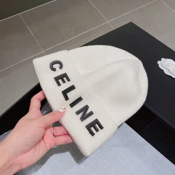 💎✨AUTHENTIC✨💎CELINE hat - Picture 2 of 6